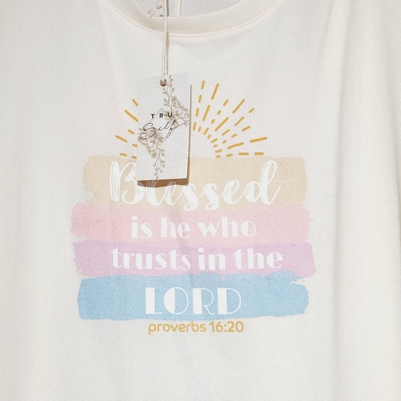 𝅺Tru Self Plus Blessed Tie Hem Short Sleeve Top 3X White - Picture 2 of 7